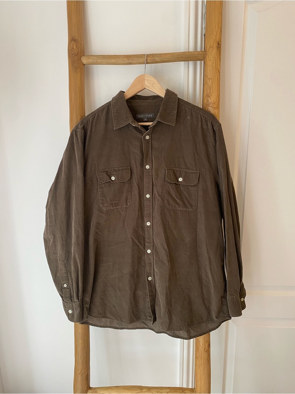 Slate & Stone Button Down Shirt XLarge Dark Brown Corduroy Long Sleeve Fall